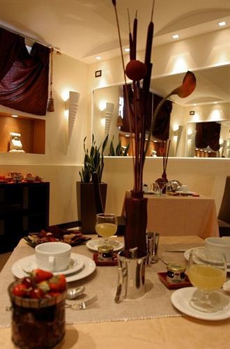 Hotel Latinum Rome