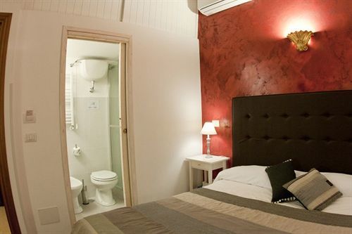 Bed & Breakfast De' Fiori Rome