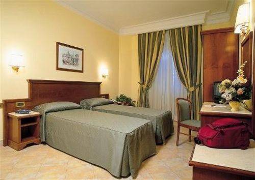Hotel Sonya Rome