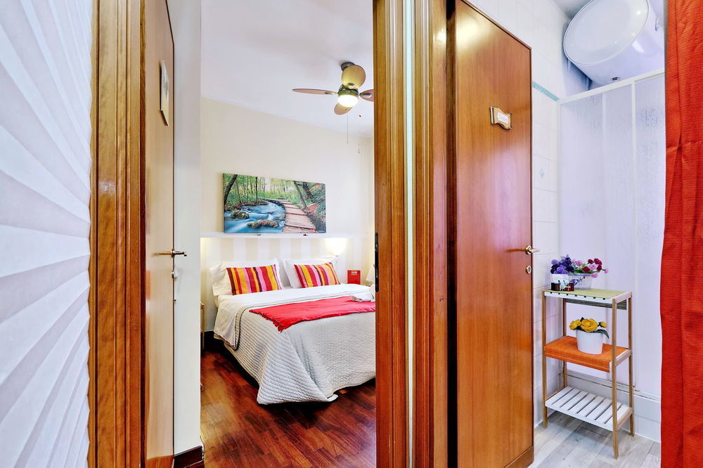 Piazza San Giovanni Bed & Breakfast Rome