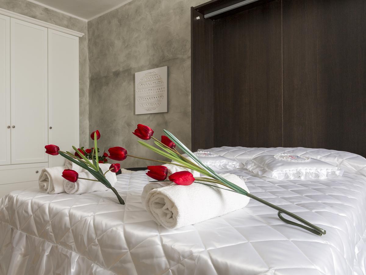 Napoleone Holiday Rome