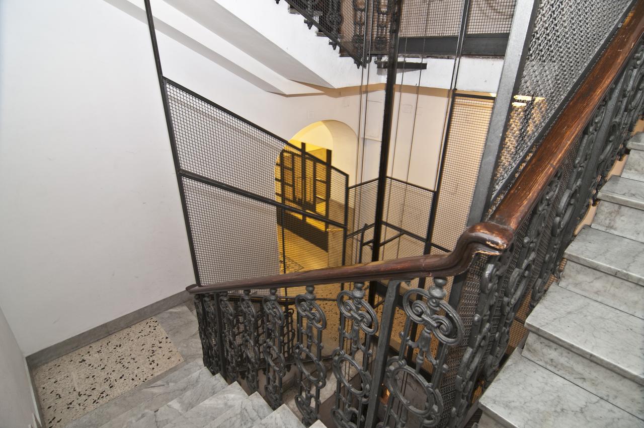 Apartment Piazza Risorgimento Rome
