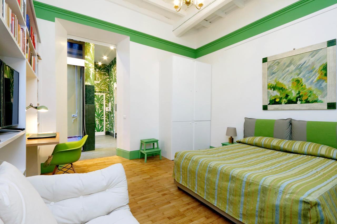 Wonderful In Trevi Area Apartment Rome