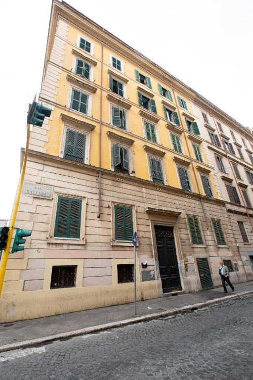 Dem Apartment