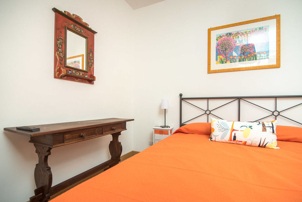Degli Oleandri Bnb Bed & Breakfast 2*
