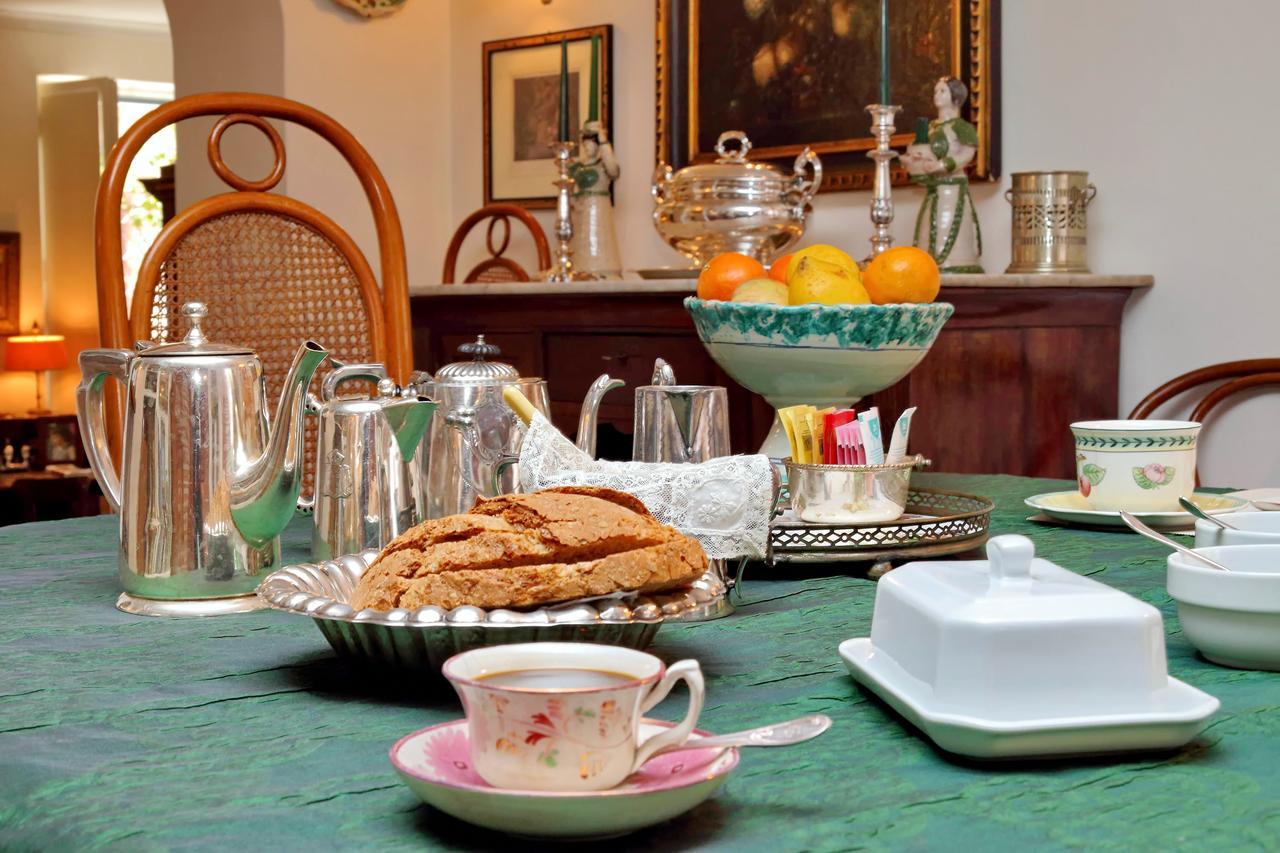 Giubbonari Bed & Breakfast *