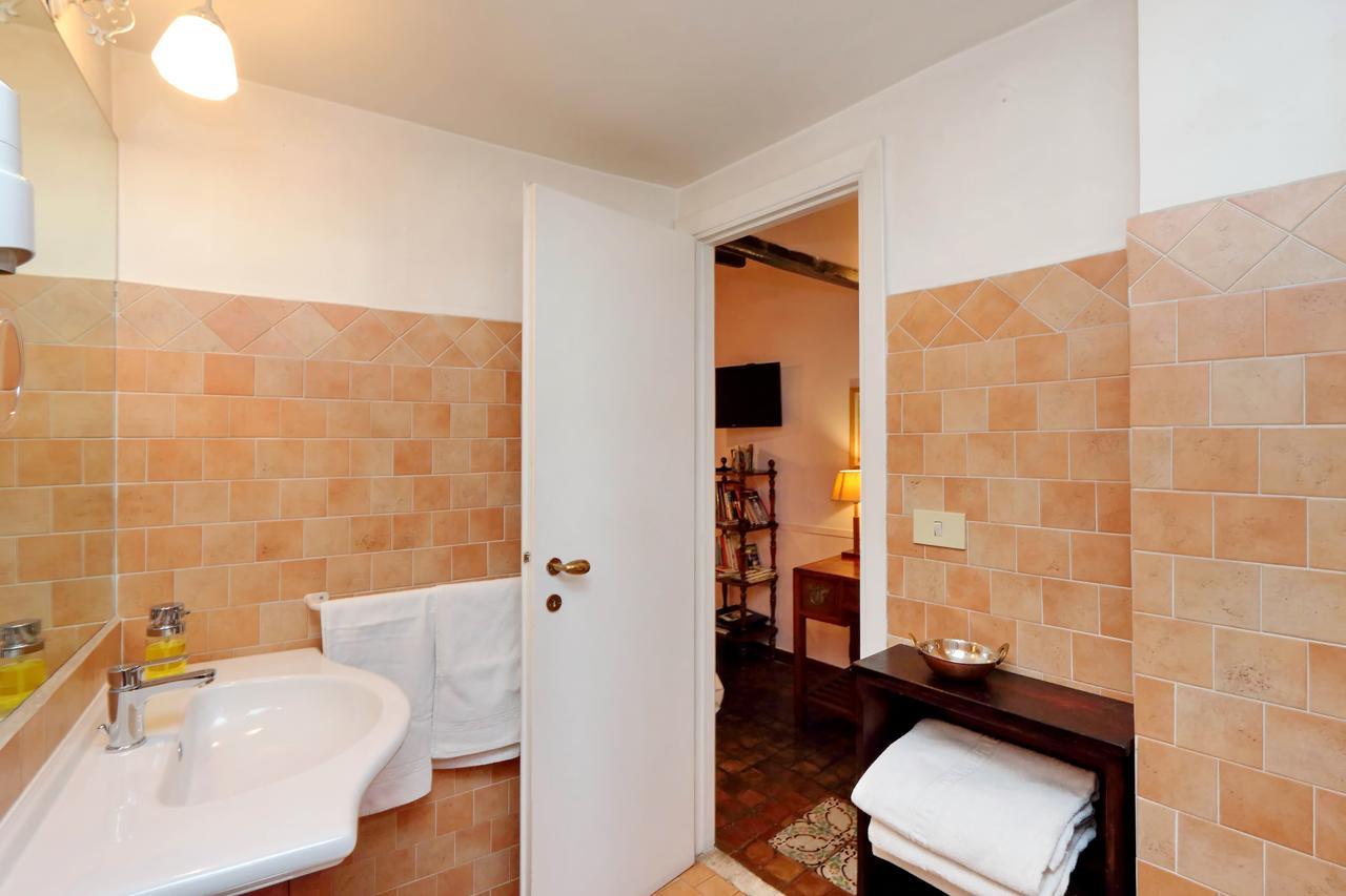 Giubbonari Bed & Breakfast *