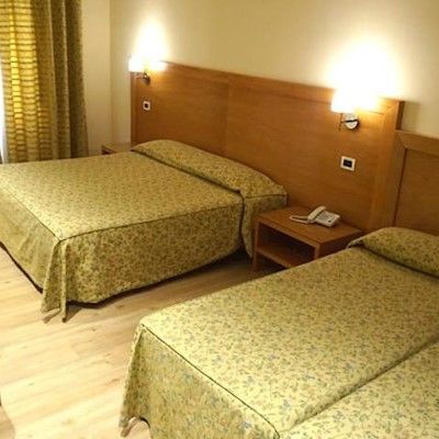 Laurentia 3* Rome
