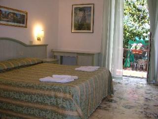 Guest house Gioia 2*