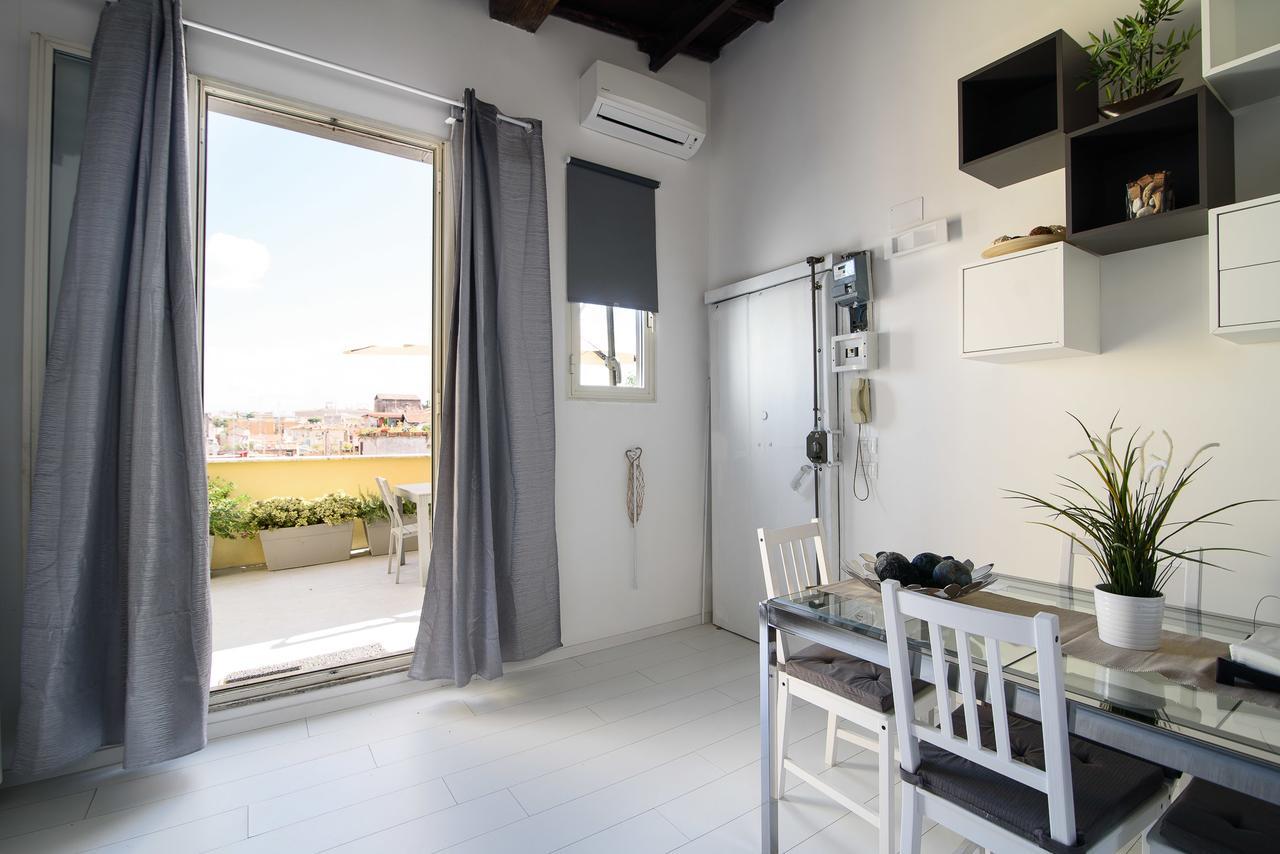 White Terrace Ostilia Apartment *