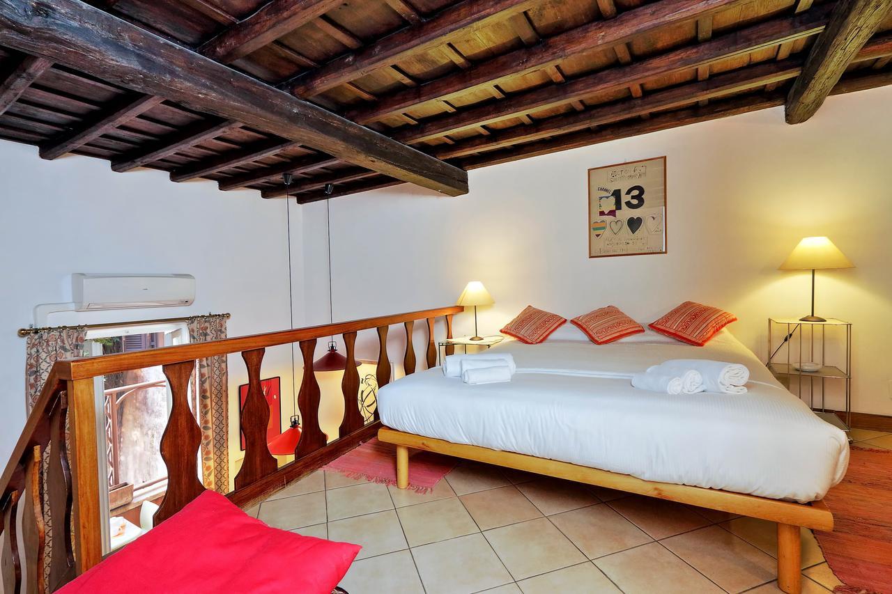 Campo Marzio Studio Apartment | Romeloft Apartment *