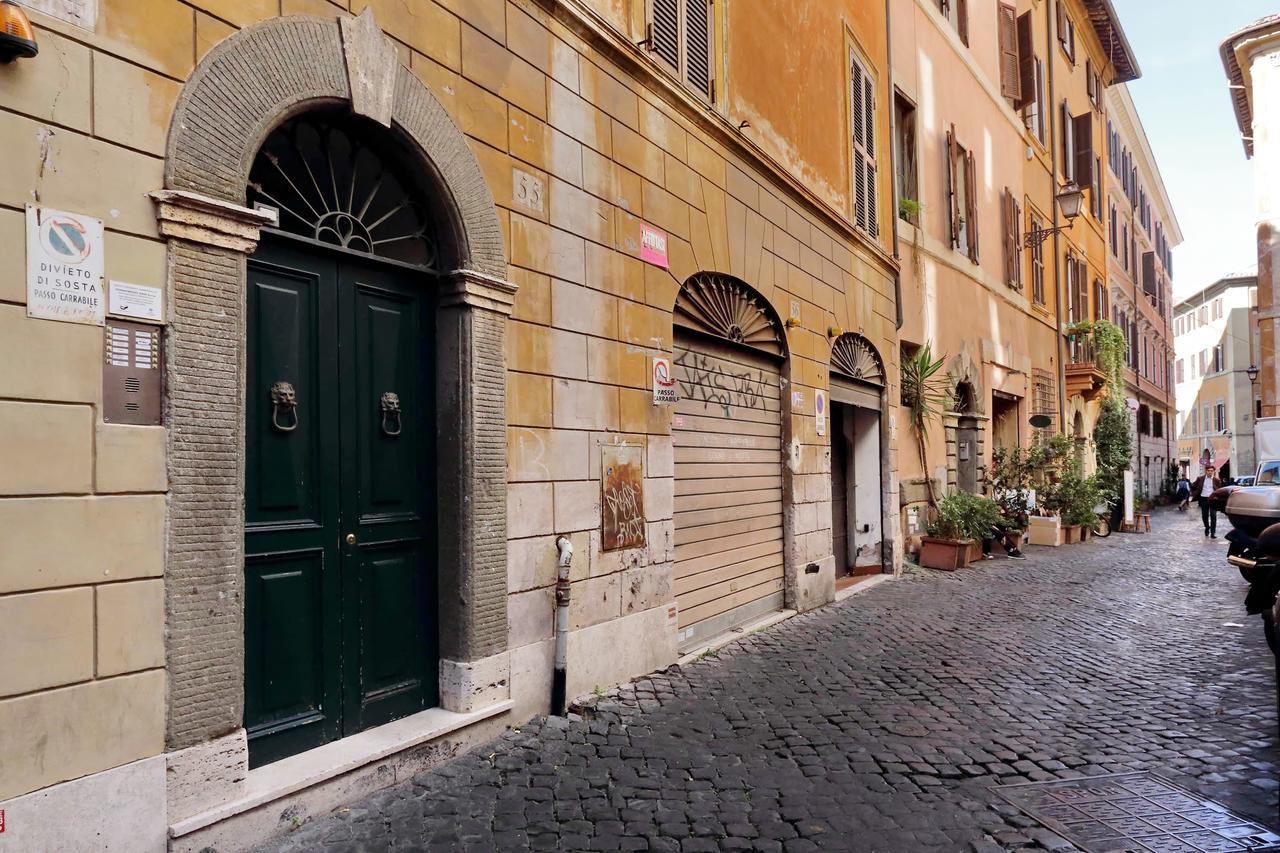 Campo Marzio Studio Apartment | Romeloft Apartment Rome