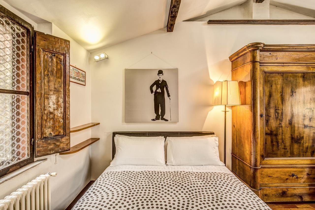 Homehouse Garofano - Rione Monti - Colosseum Apartment Rome