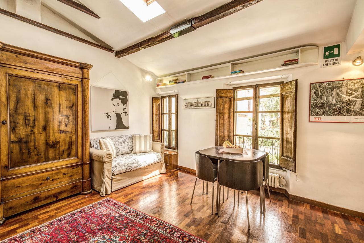 Homehouse Garofano - Rione Monti - Colosseum *