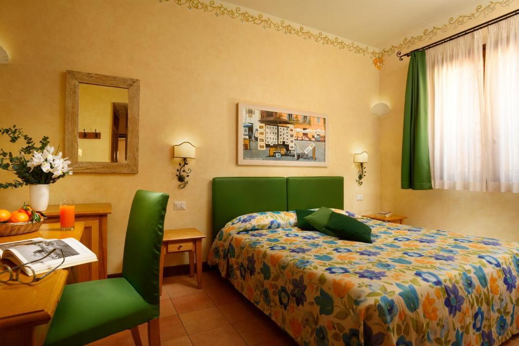Santa Maria 3* Rome
