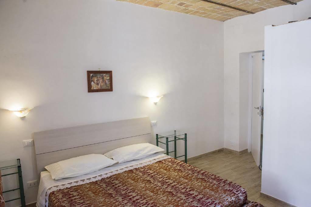 All'ombra Del Cupolone Guest house Rome