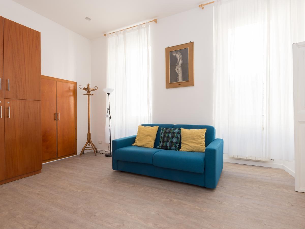 Apartment Vittorio Emanuele Rome