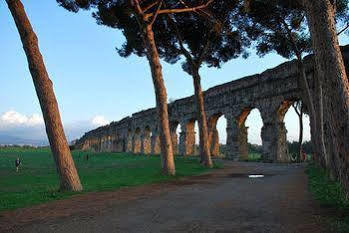 Domus Dei Consoli Bed & Breakfast