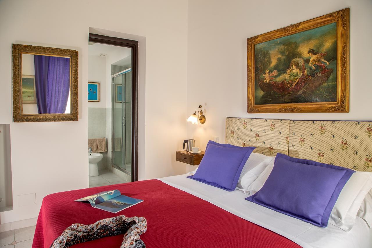 Guest house Roma Central Guest House 2*