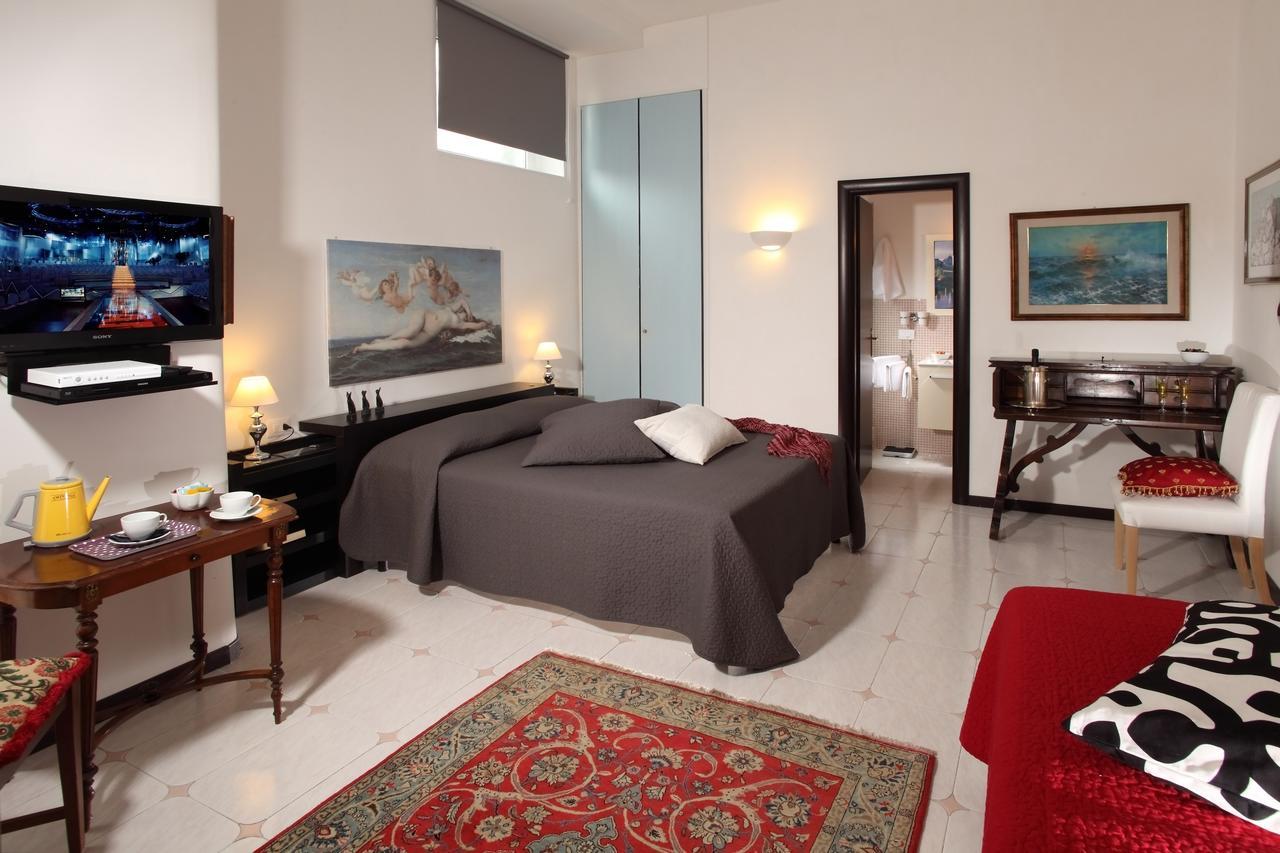 Guest house Roma Central Guest House 2*
