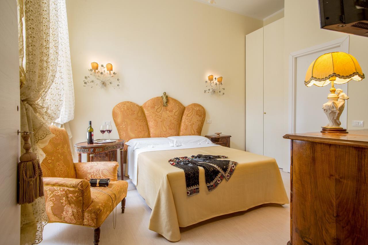 Guest house Roma Central Guest House 2*