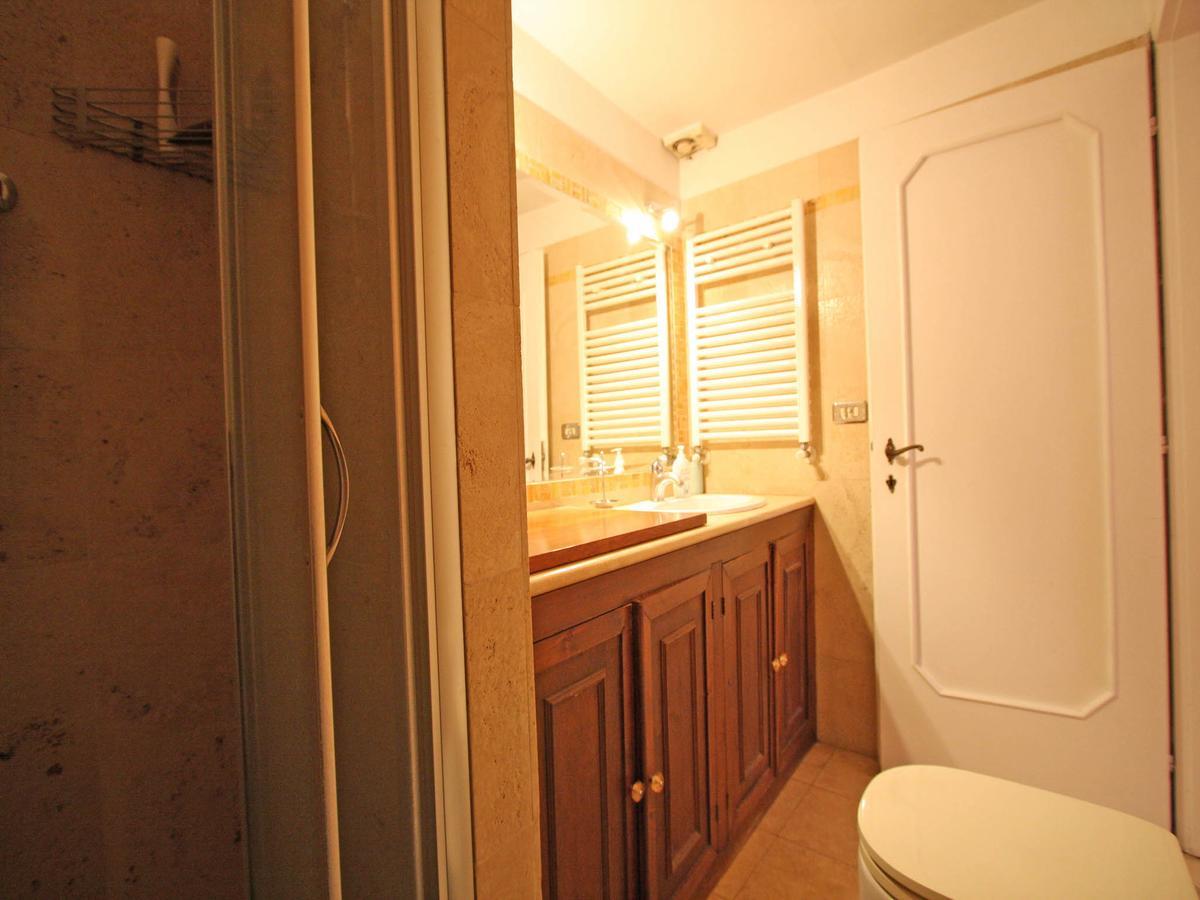 Chiavari Apartment *