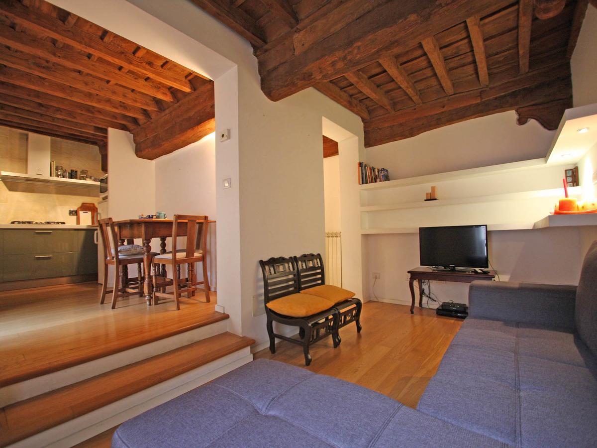 Apartment Chiavari Rome