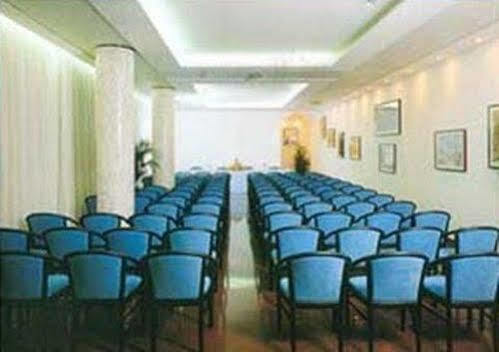 Santa Maura Hotel Rome
