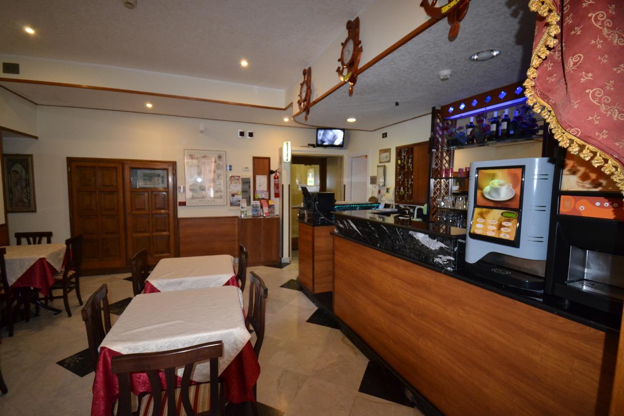 Hotel Ferrarese 2*