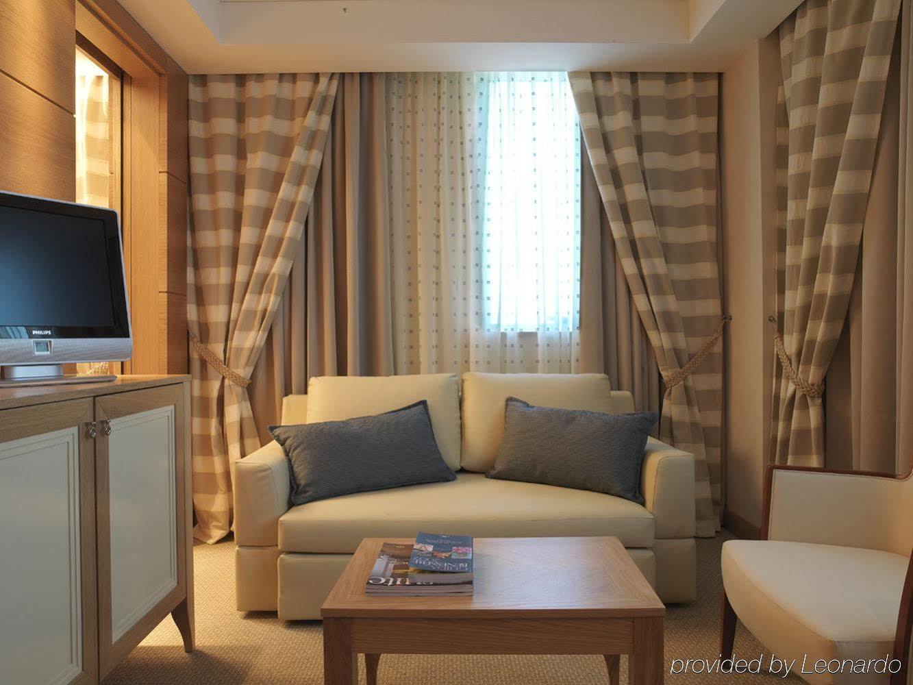 Hotel Papillo &