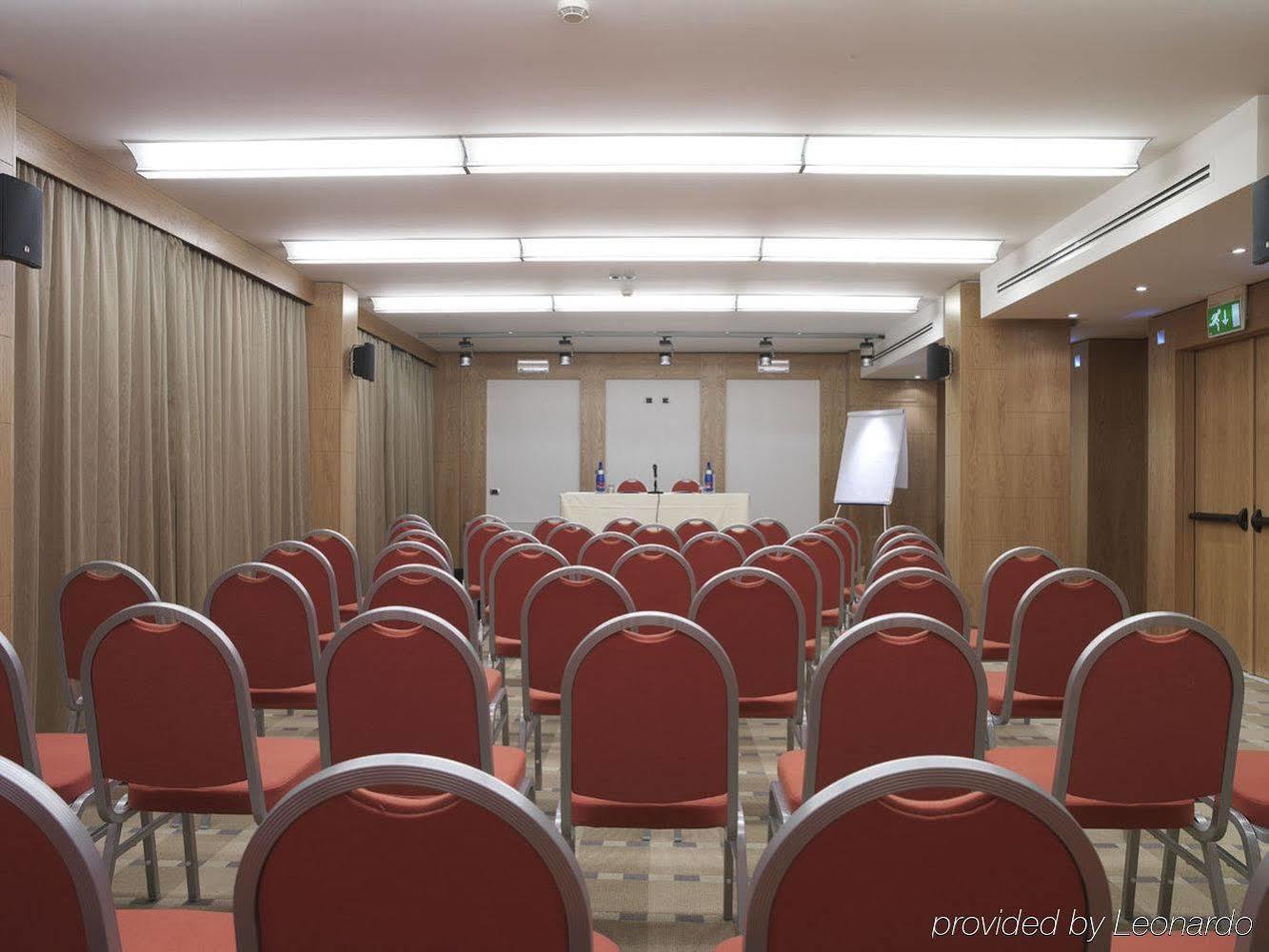 Hotel Papillo & 4*