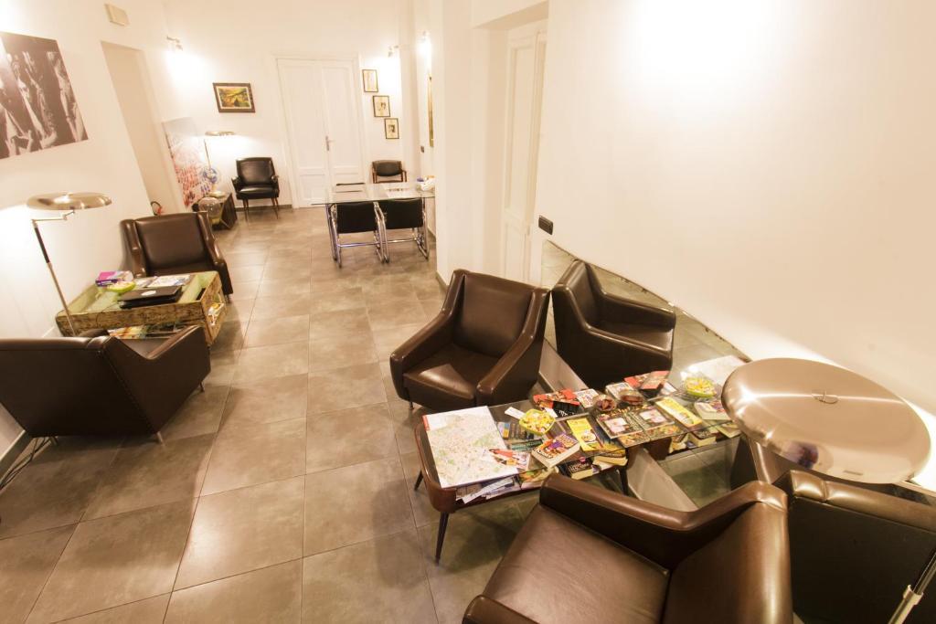 Mr Frills Guest house