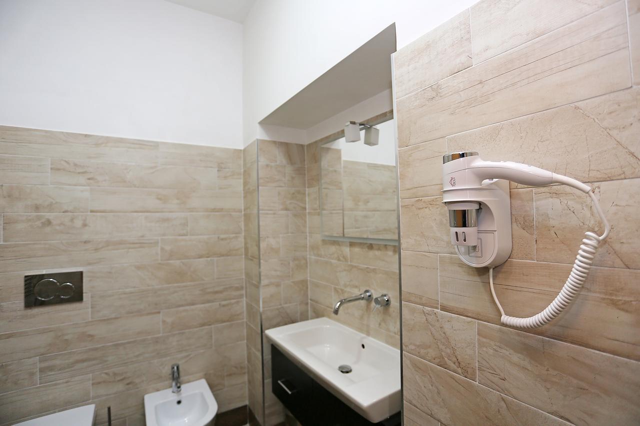 Bed & Breakfast La Terrazza Sul Colosseo 3*