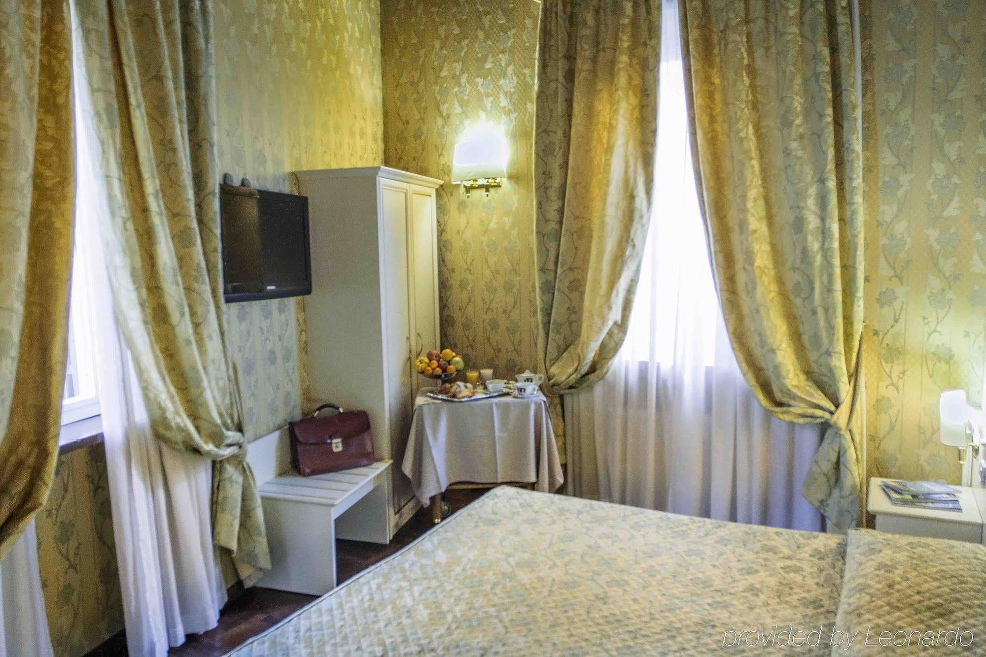 Residenza Canova Tadolini - Guest house 4*