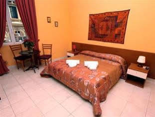Affittacamere Folia 2*