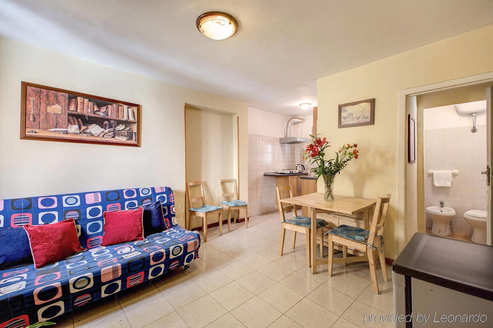 Buonarroti Bed & Breakfast Rome