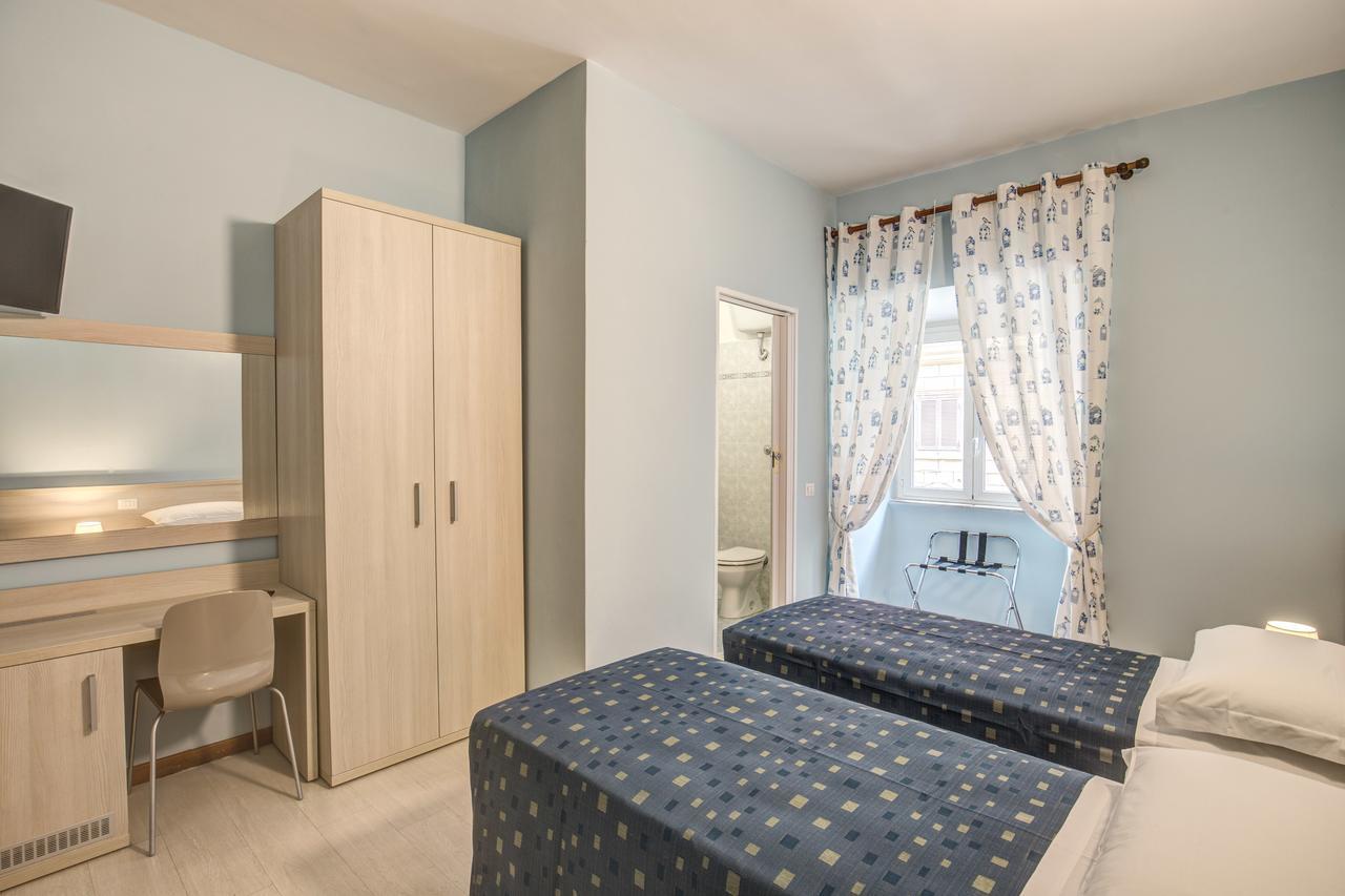 Nuova Monaco Hotel Rome