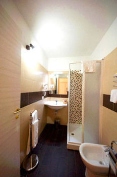 Atlantis Guest house 3*