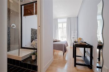 Guest house Rhome Hosting