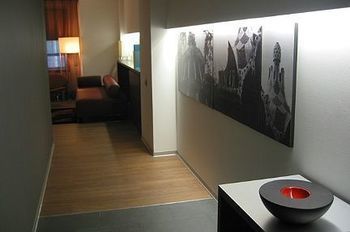 Imperial Hotel *