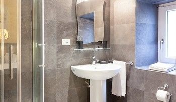Domus Solis San Pietro Guest house
