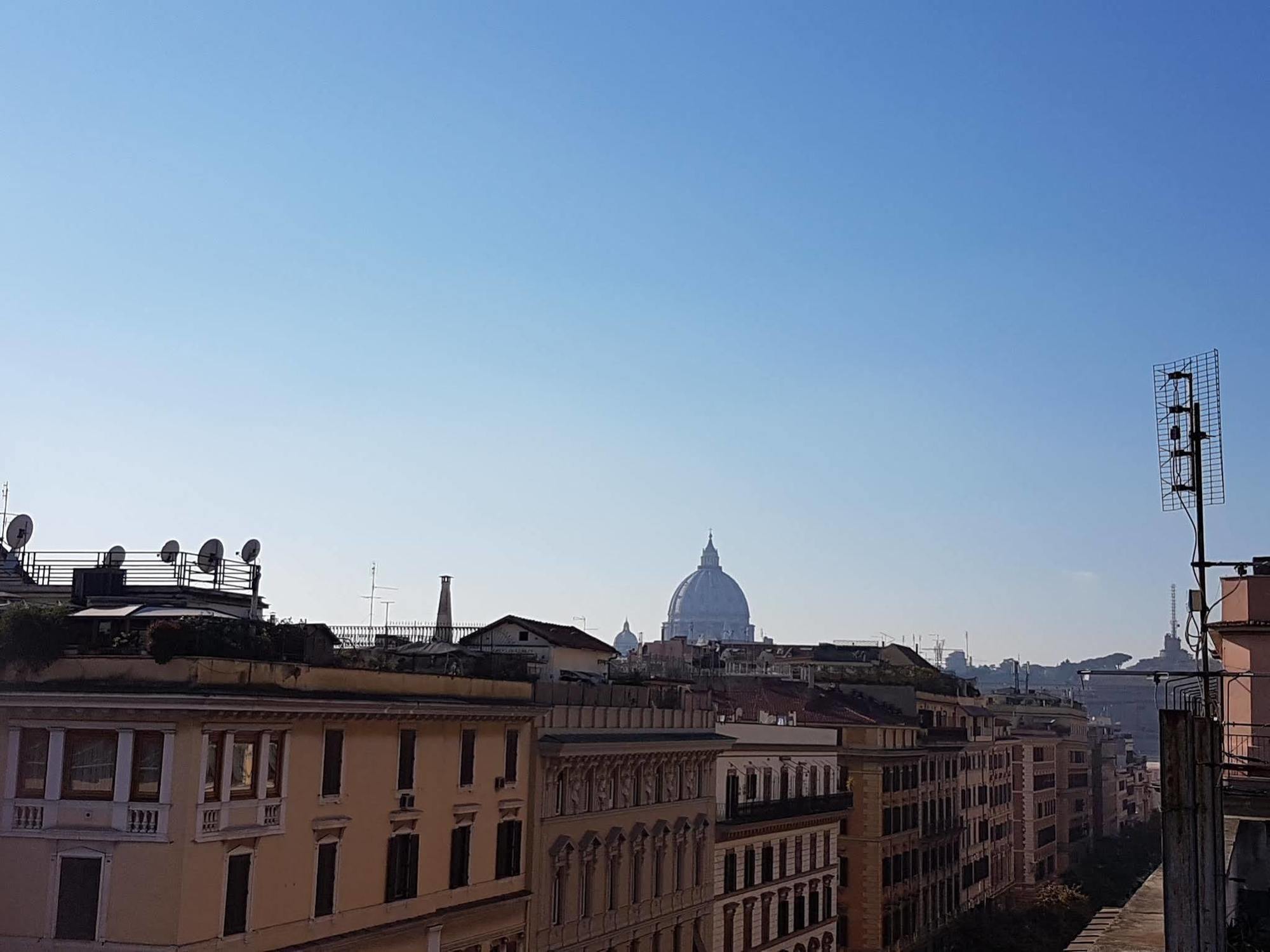 Cola Di Rienzo 2* Rome