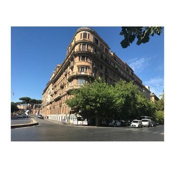 Domus Tacito Luxury Bed & Breakfast Rome