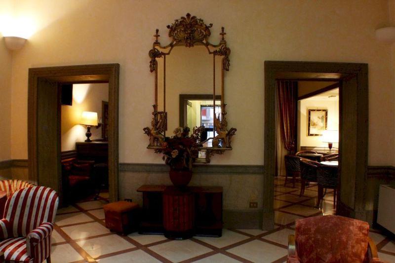 Hotel Grand Olympic Aurum 4*