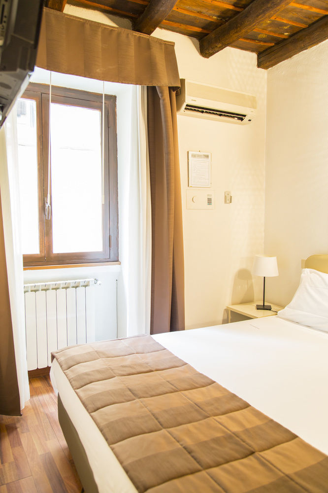 Apartment Navona *