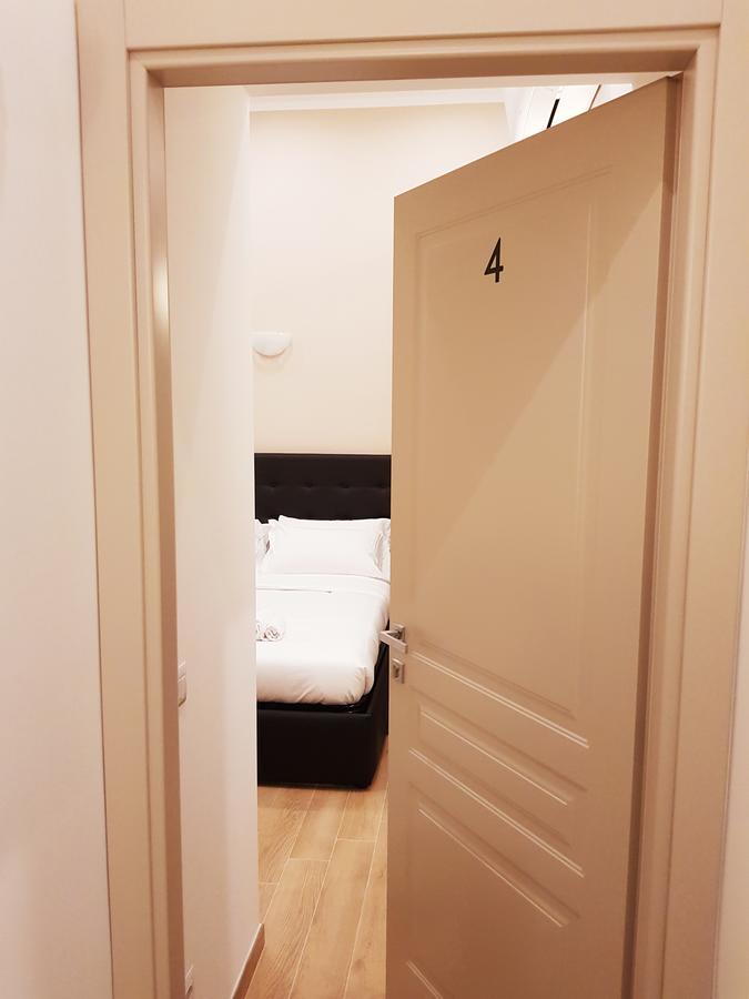 Guest house Cairoli 3*