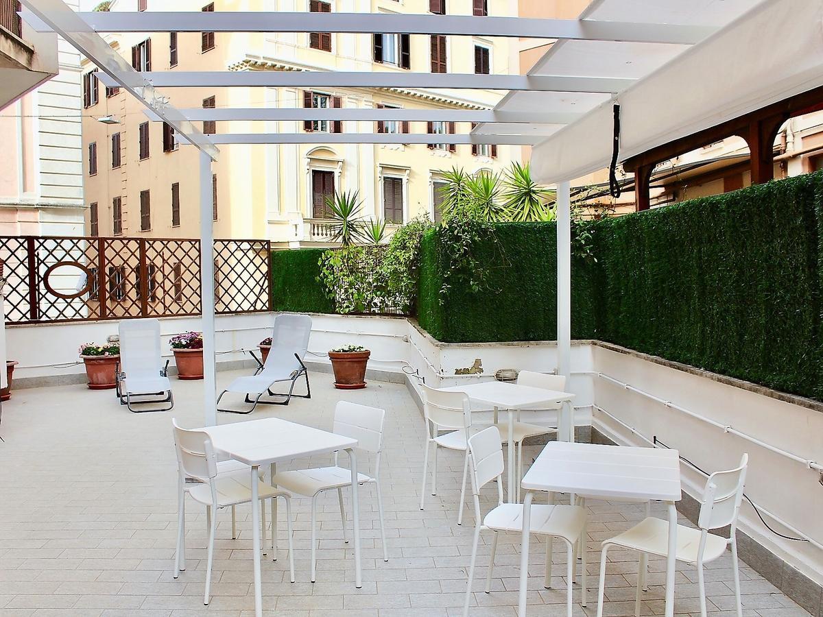 Cultroma Roof Garden Bed & Breakfast Rome