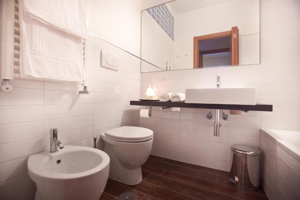 Aurelia House And Loft Apartment