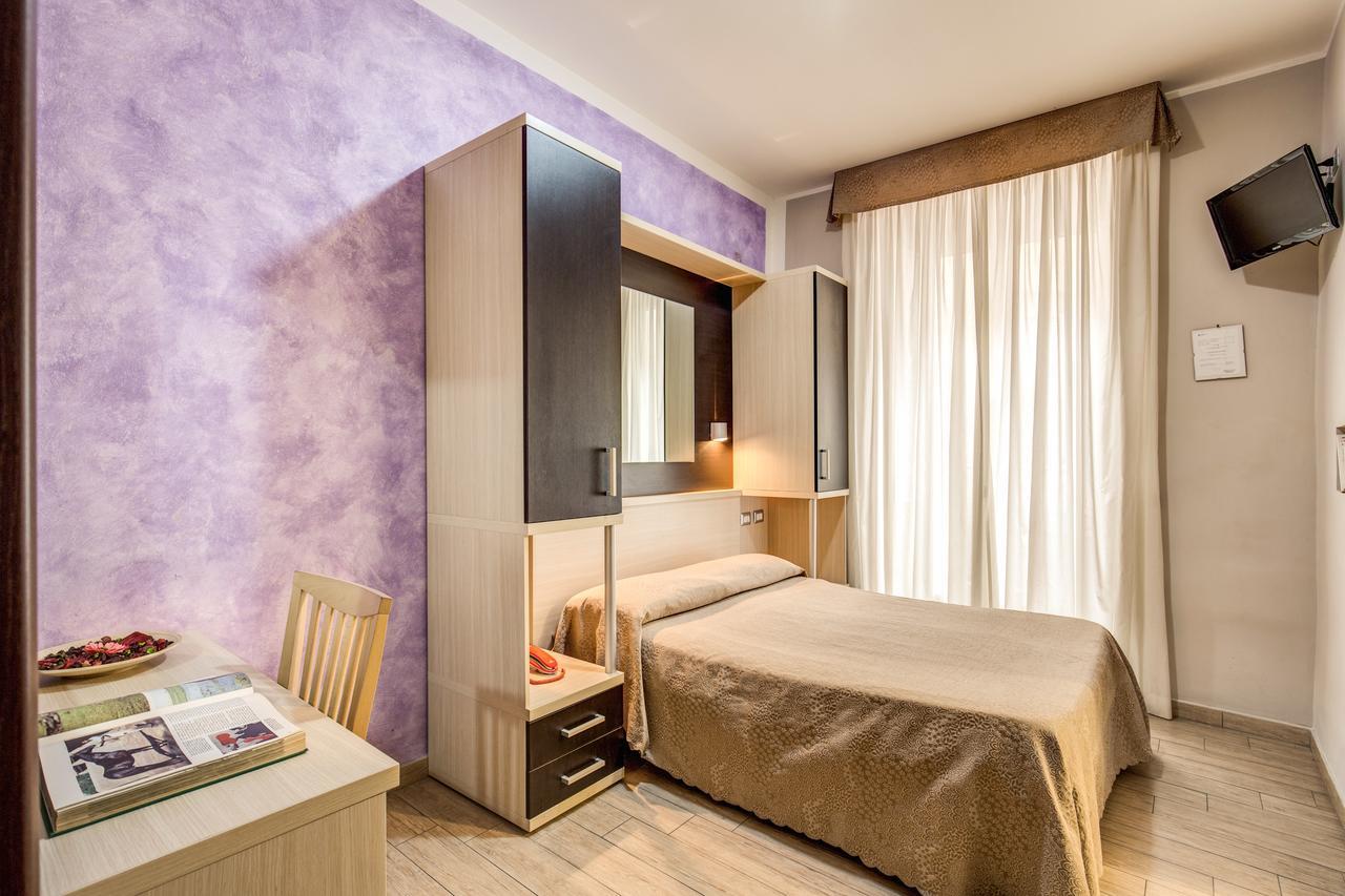 Bed & Breakfast Buonarroti Rome