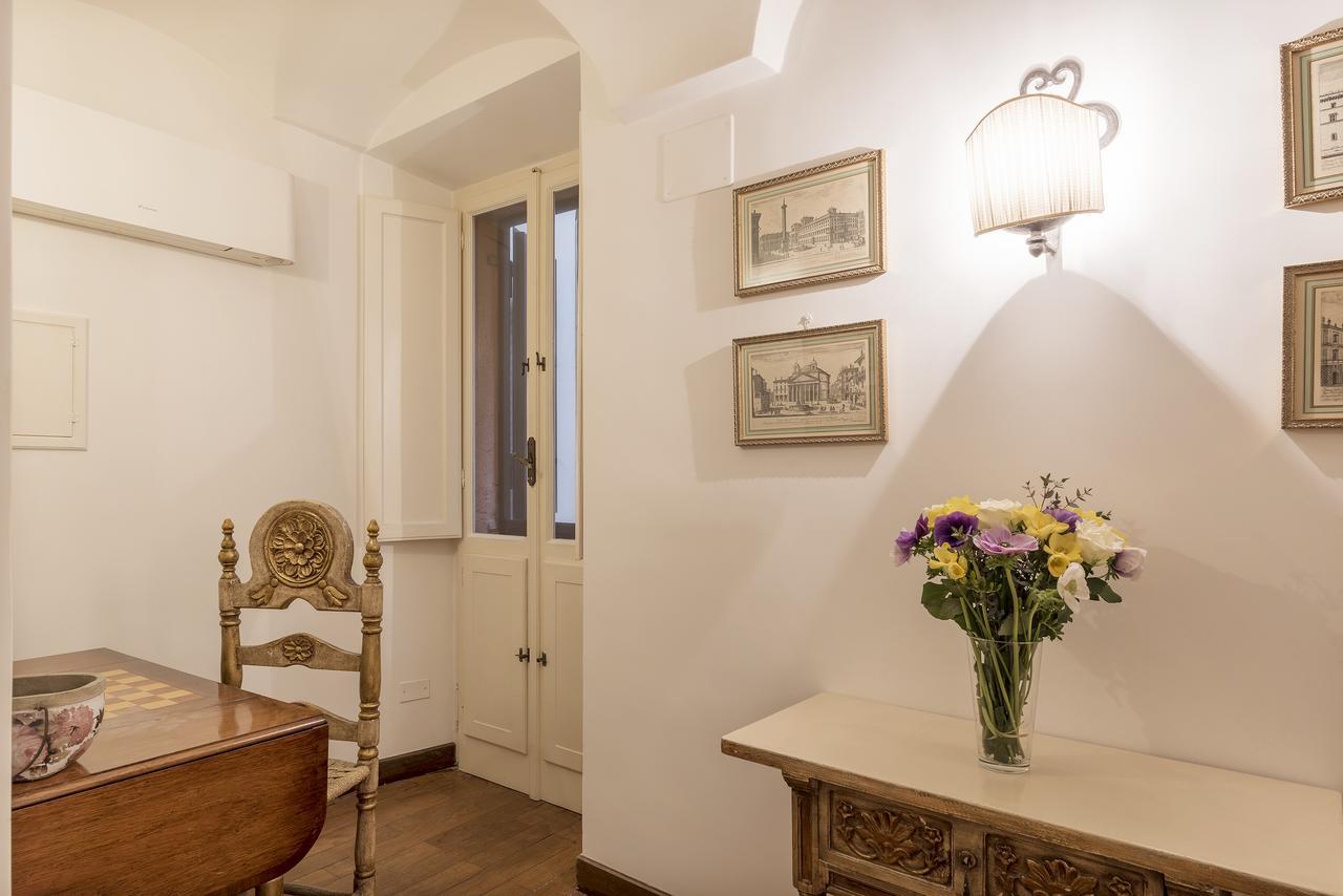 Navona Art Apartment *